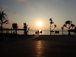 Kariyushi LCH Resort