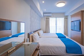 Kariyushi LCH Resort