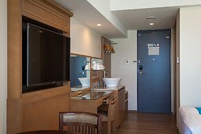 Kariyushi LCH Resort