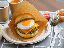 Kariyushi LCH Resort