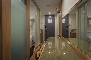 Kariyushi LCH Resort