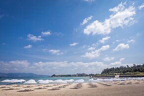 Kariyushi LCH Resort