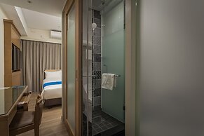 Kariyushi LCH Resort