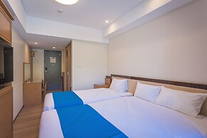 Kariyushi LCH Resort