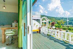 Goseong Sunshine Home Pension