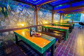 Goseong Sunshine Home Pension