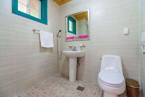 Goseong Sunshine Home Pension