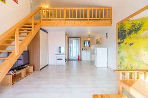 Goseong Sunshine Home Pension