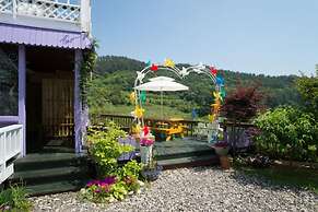 Goseong Sunshine Home Pension