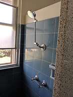 Young Budget Accommodation - Hostel