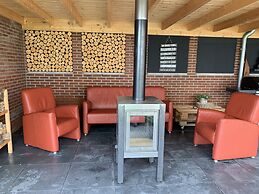 Tranquil Group Retreat in Nature