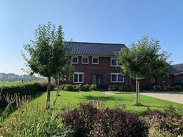 Tranquil Group Retreat in Nature