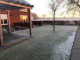 Tranquil Group Retreat in Nature