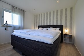 Tranquil Group Retreat in Nature