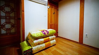 Jeonju Happy Maru Hanok