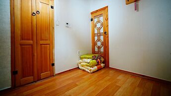 Jeonju Happy Maru Hanok