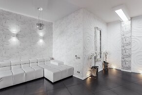 Royal Apartment Literaturnaya 1a