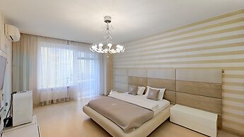 Royal Apartment Literaturnaya 1a