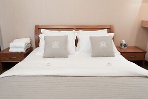 Royal Apartment Uspenskaya 12