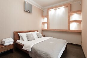 Royal Apartment Uspenskaya 12