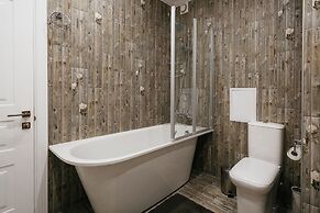 Royal Apartment Zhukovskogo 9