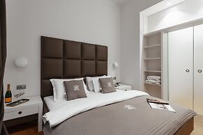Royal Apartments Grecheskaya 25
