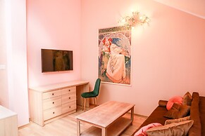 Sky&Light Apartments