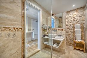 Peninsula Gardens Hotel