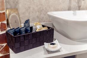 Peninsula Gardens Hotel