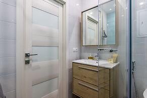 RentHouse Premium Apartment Frunzenskaya