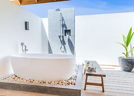 Kagi Maldives Resort & Spa