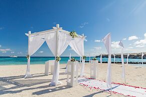 Kagi Maldives Resort & Spa