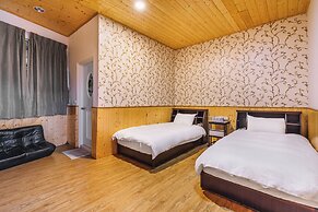 Qing Jing Star Home Stay