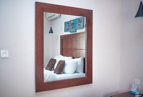 Ace Premier Hotel