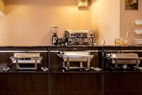 Ace Premier Hotel