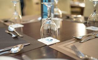 Ace Premier Hotel