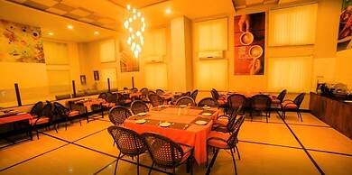 Hotel Sashi Paradise