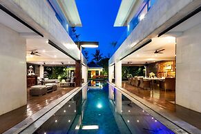 Beautiful Villa With Private Pool, Bali Villa 2001