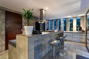 Beautiful Villa With Private Pool, Bali Villa 2001