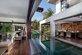 Beautiful Villa With Private Pool, Bali Villa 2001