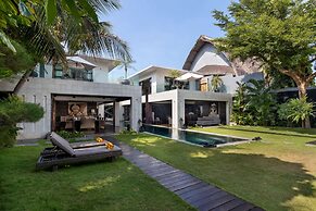 Beautiful Villa With Private Pool, Bali Villa 2001