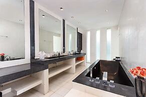 Beautiful Villa With Private Pool, Bali Villa 2001