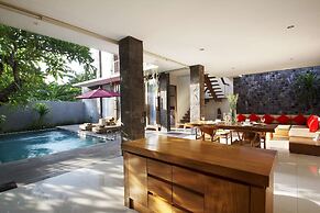 Luxury 2 Bedroom Villa With Private Pool, Bali Villa 2033