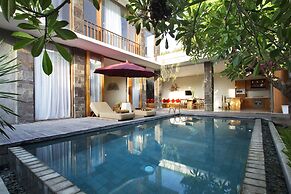 Luxury 2 Bedroom Villa With Private Pool, Bali Villa 2033