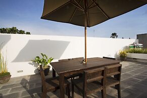 Luxury 2 Bedroom Villa With Private Pool, Bali Villa 2033