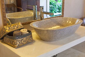 Villa for Rent in Bali 2047