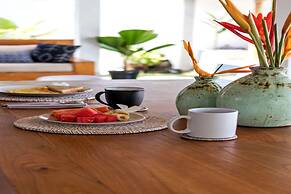 Bali Villa Near the Beach, 2030