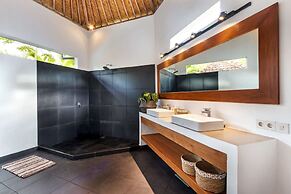 Bali Villa Near the Beach, 2030