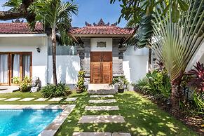 Bali Villa Near the Beach, 2030