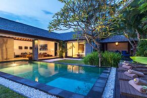Bali Villa Near the Beach, 2080